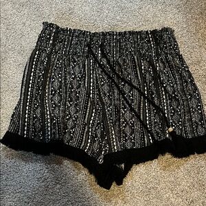 No Boundaries Monochrome Patterned Shorts